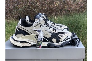 Balenciaga Track.2 Sneaker Beige/Black